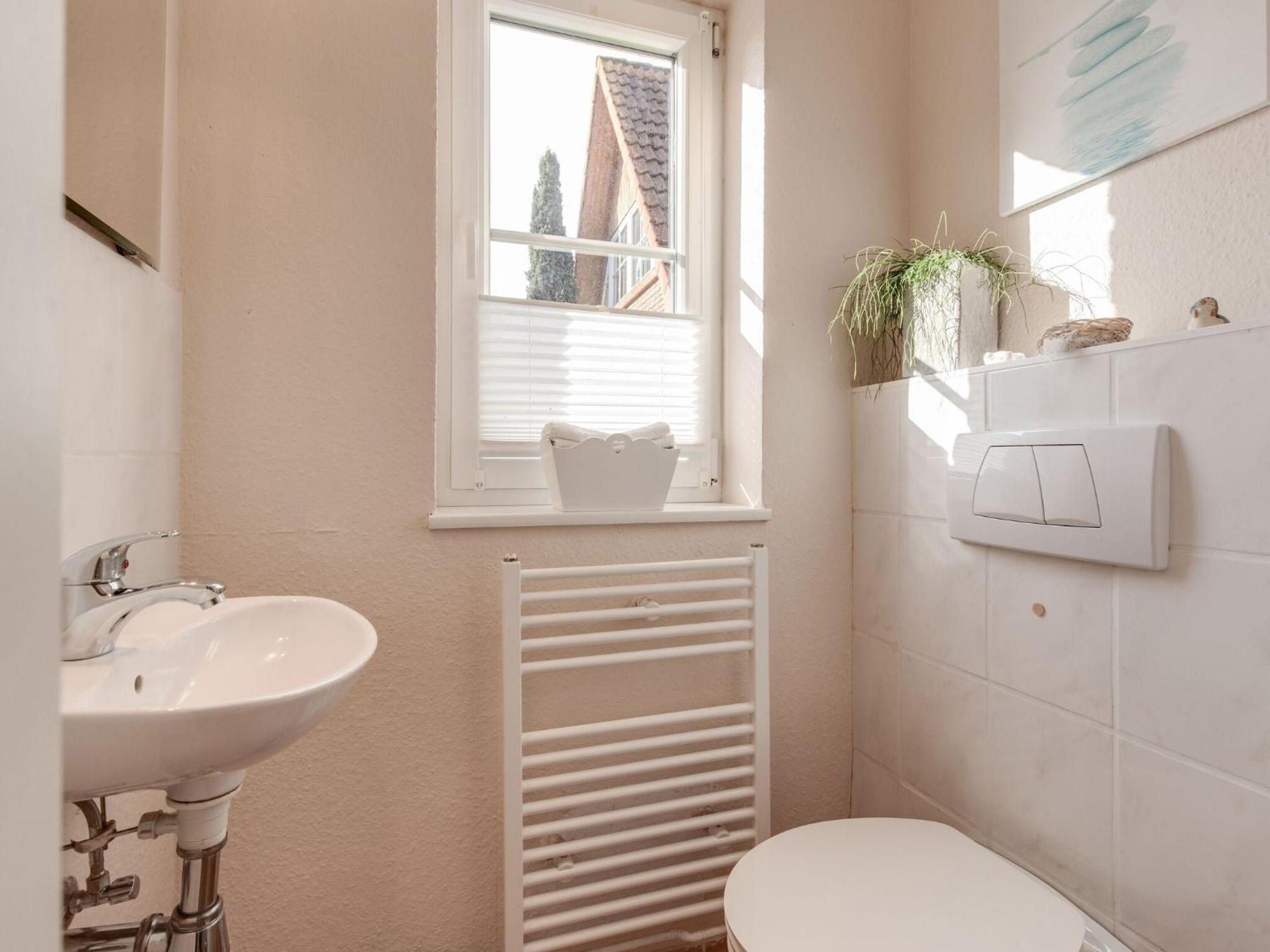 Enticing Holiday Home In Oldenburg With Garden Near Sea Dannau Exteriér fotografie