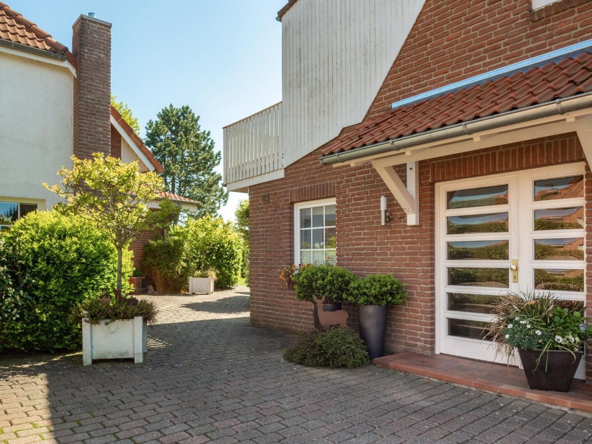 Enticing Holiday Home In Oldenburg With Garden Near Sea Dannau Exteriér fotografie