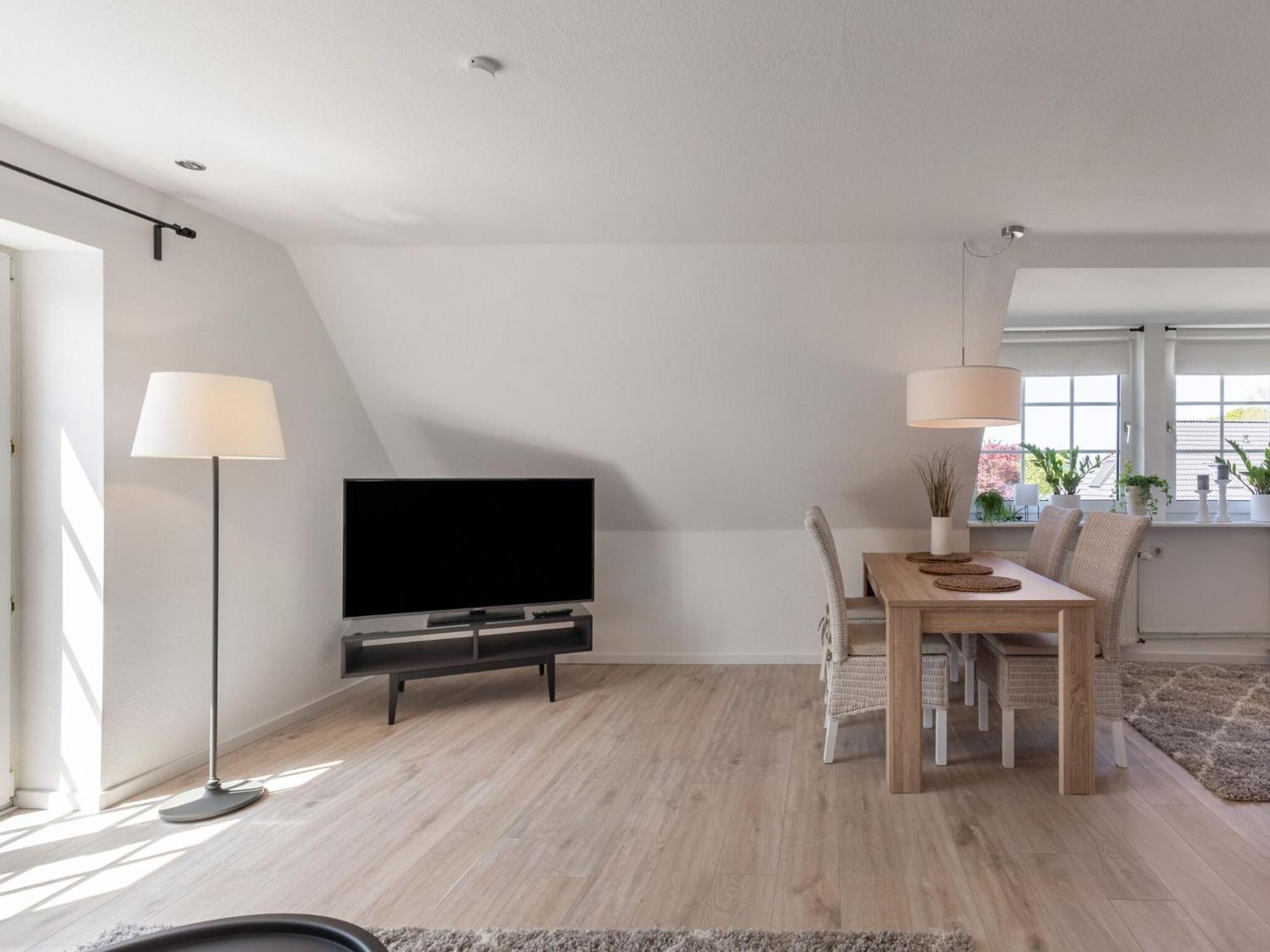 Enticing Holiday Home In Oldenburg With Garden Near Sea Dannau Exteriér fotografie