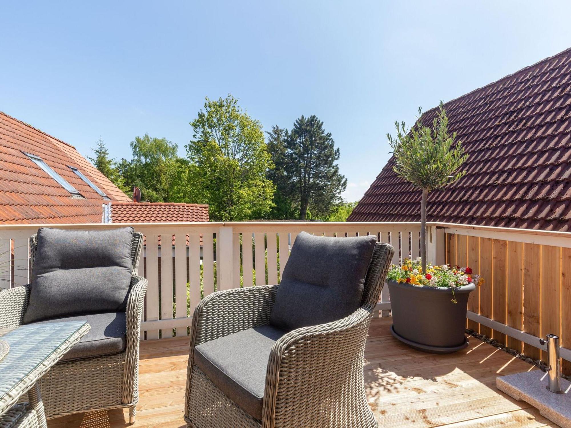 Enticing Holiday Home In Oldenburg With Garden Near Sea Dannau Exteriér fotografie