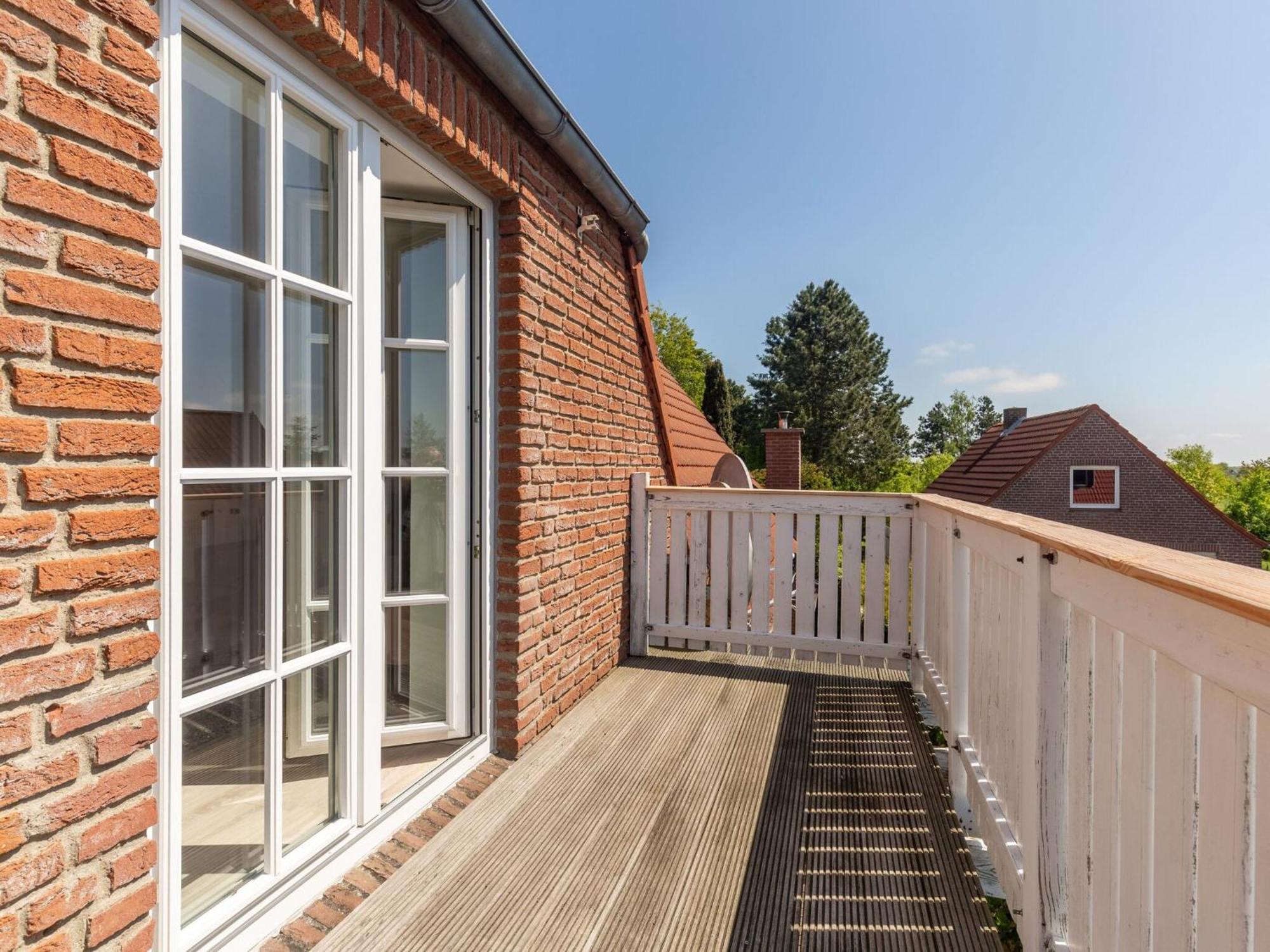 Enticing Holiday Home In Oldenburg With Garden Near Sea Dannau Exteriér fotografie